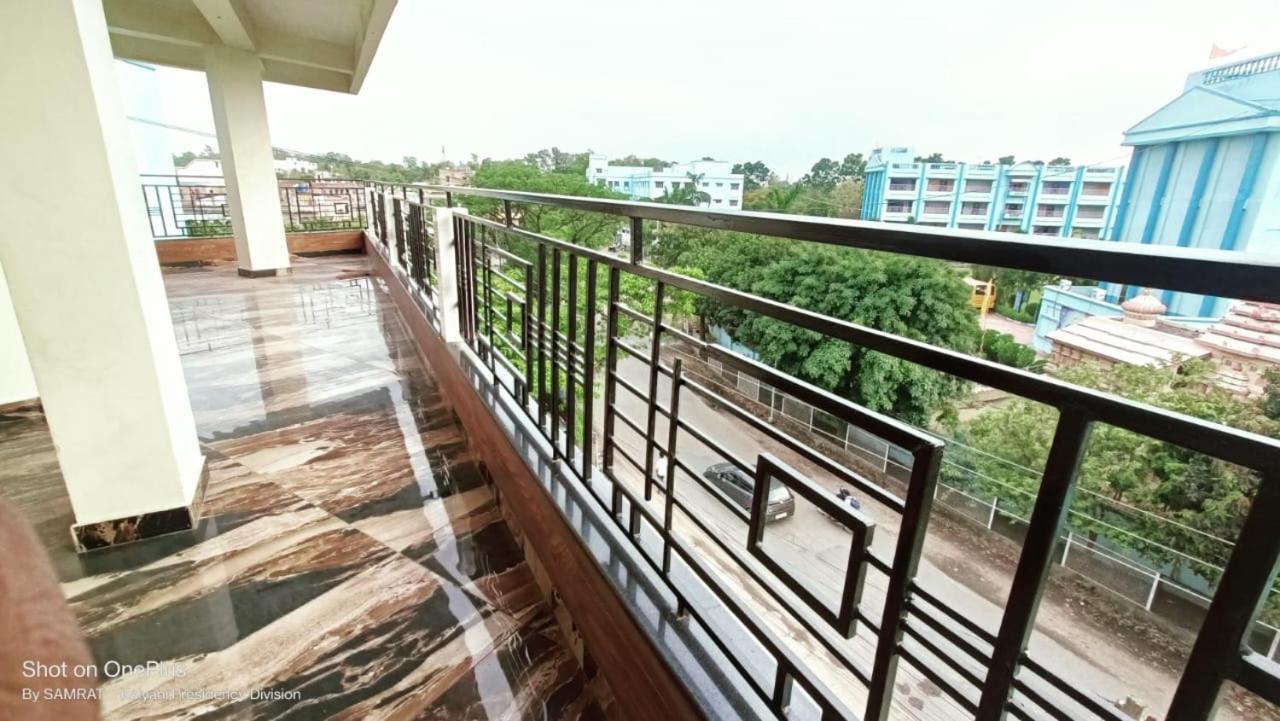 Trisplanet Hotel Kalyani Exterior foto